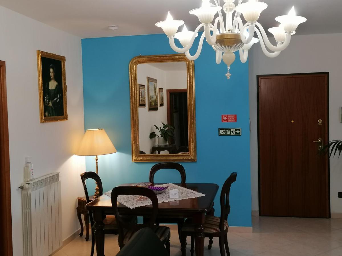 B&Byanet'S Beautiful House Civitavecchia Exterior foto